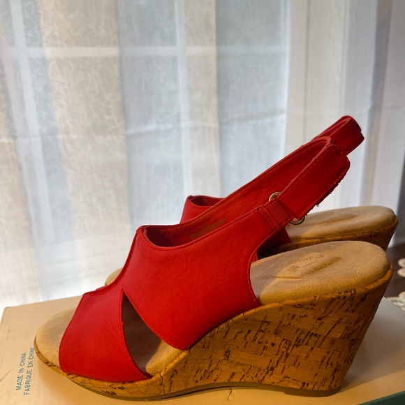 St.John’s Bay coral wedges - Picture 5 of 8